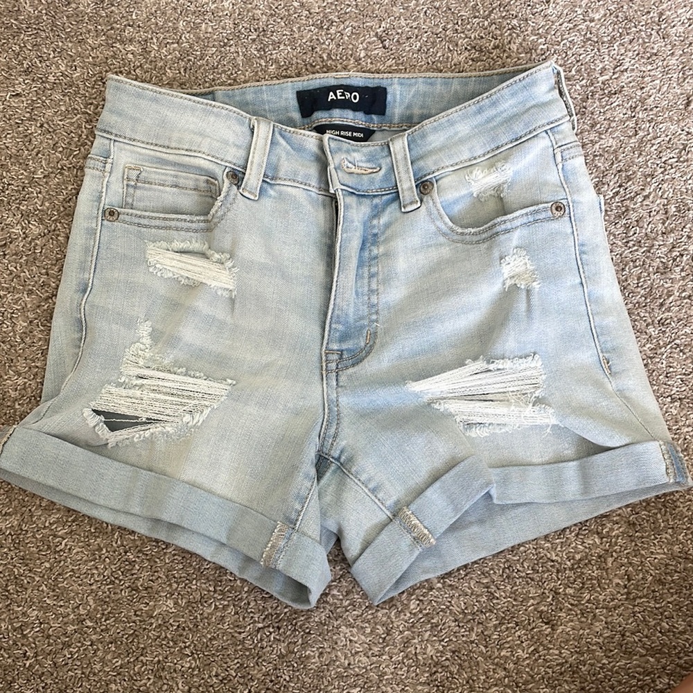 Light wash high rise jean shorts